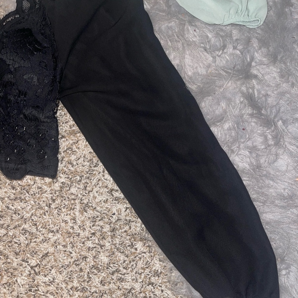 Rue21 Crochet Lace Crop Top Bundle - Sage Green & Black - Picture 7 of 10